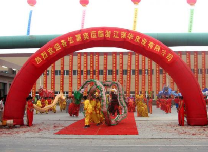 活動(dòng)應(yīng)該策劃的樸素點(diǎn)好還是奢華點(diǎn)好